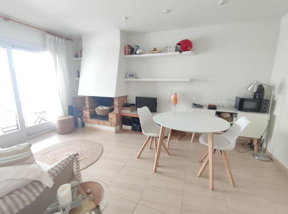 2 Minutes Walking To The Beach Parking Included Calella De Palafrugell Buitenkant foto